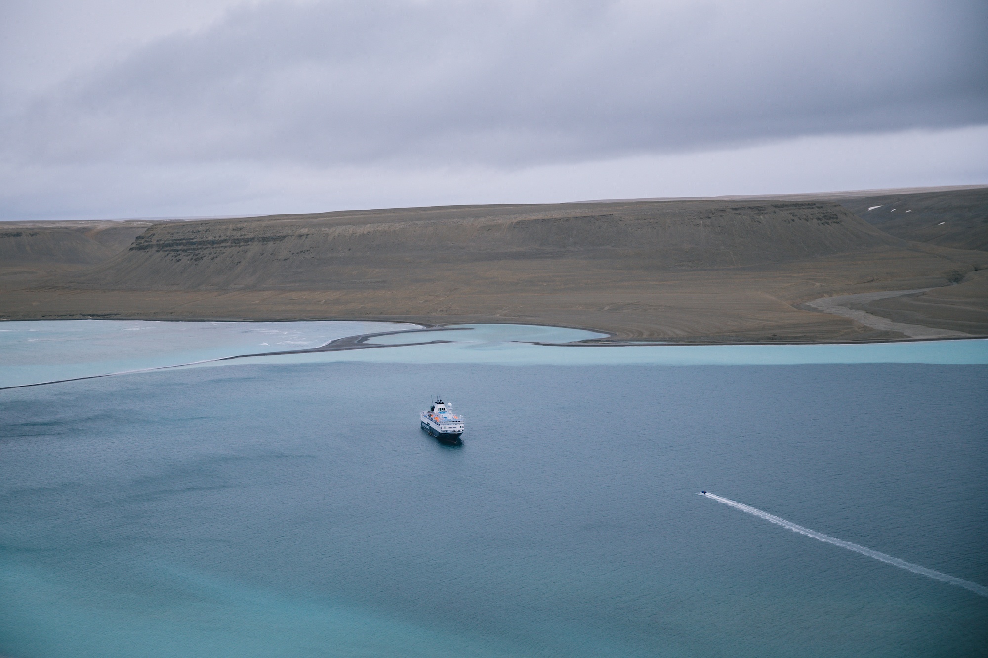 You are currently viewing 25 photos to inspire you to voyage through the Northwest Passage